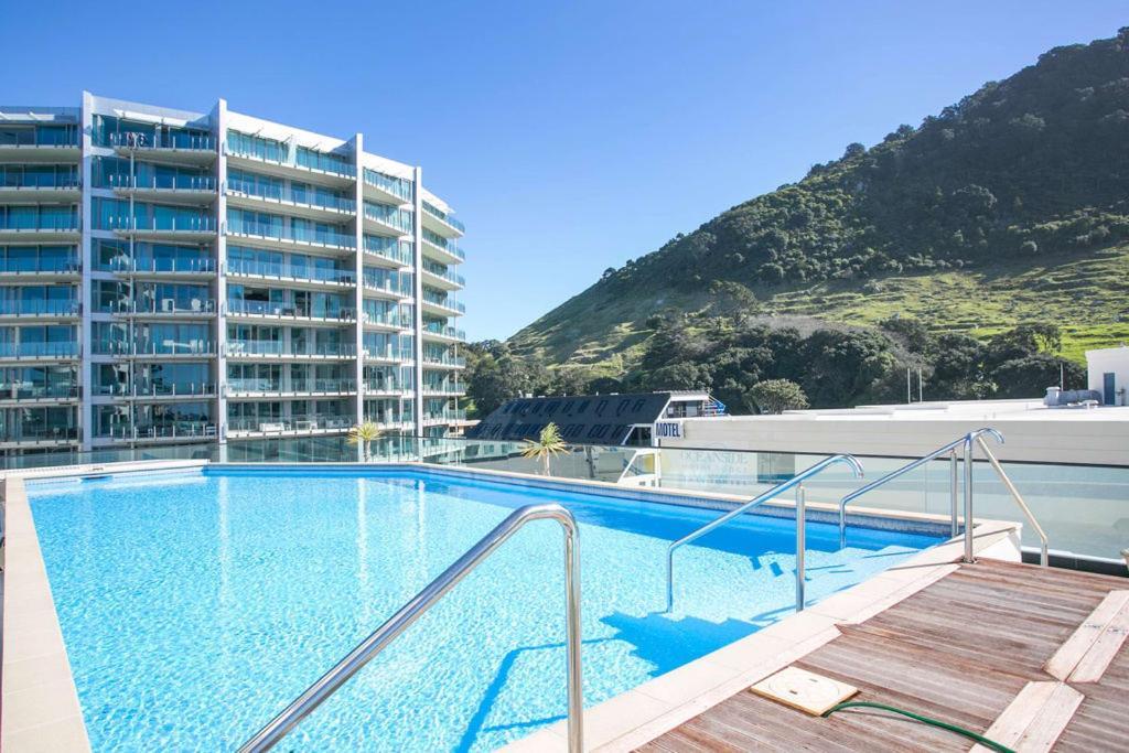 Marvelous Downtown Apartment Moments From Main Beach With Heated Pool, Gym And Parking Маунт-Маунгани Экстерьер фото